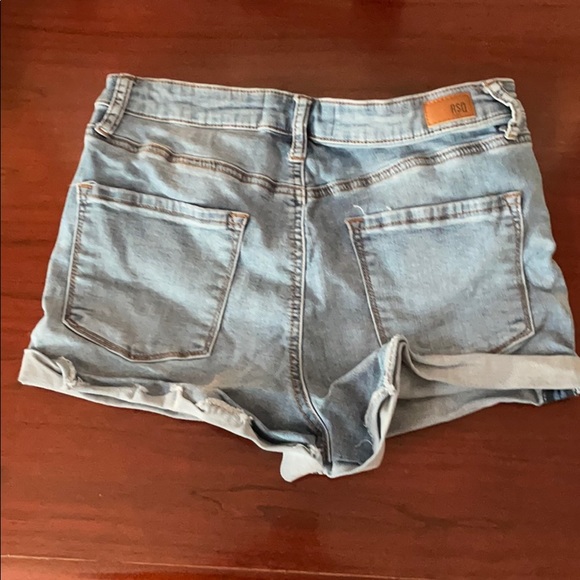 Shorts - Picture 2 of 2